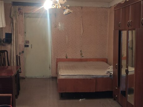 1 otaqlı köhnə tikili - Xalqlar Dostluğu m. - 15 m²