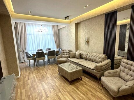 2 otaqlı yeni tikili - 7-ci mikrorayon q. - 71 m²