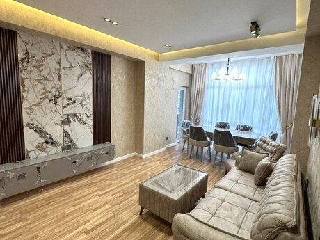 2 otaqlı yeni tikili - 7-ci mikrorayon q. - 71 m²