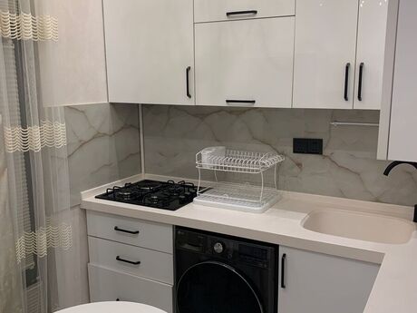 3 otaqlı yeni tikili - 28 May m. - 68 m²