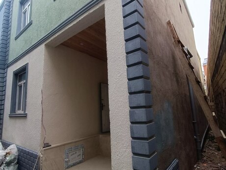 4 otaqlı həyət evi/bağ evi - Xırdalan - 120 m²