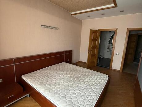 3 otaqlı yeni tikili - Nəsimi r. - 136 m²