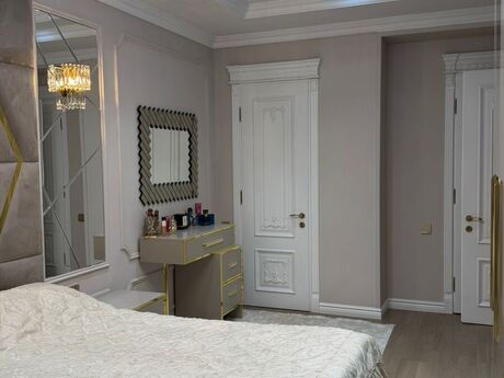 4 otaqlı yeni tikili - Nəsimi r. - 181 m²