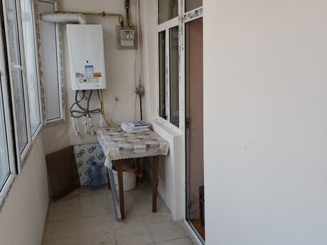 2 otaqlı yeni tikili - İnşaatçılar m. - 65 m²