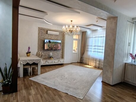 3 otaqlı yeni tikili - 7-ci mikrorayon q. - 103 m²