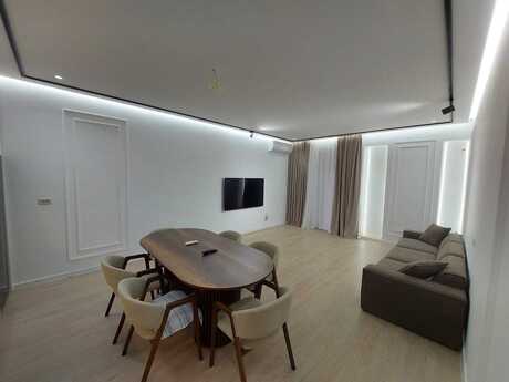 3 otaqlı yeni tikili - 8 Noyabr m. - 106 m²