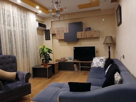 4 otaqlı yeni tikili - Binəqədi r. - 110 m²
