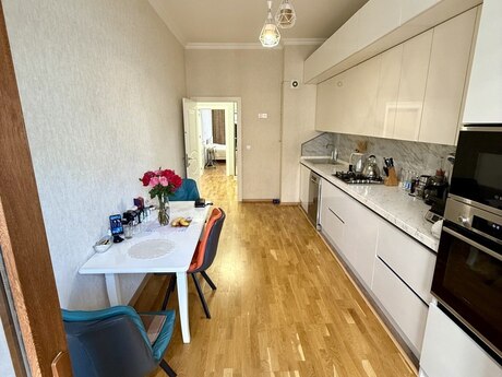 3 otaqlı yeni tikili - Qara Qarayev m. - 105 m²