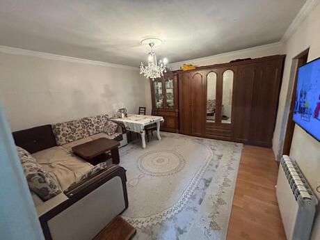 2 otaqlı həyət evi/bağ evi - Yasamal q. - 50 m²