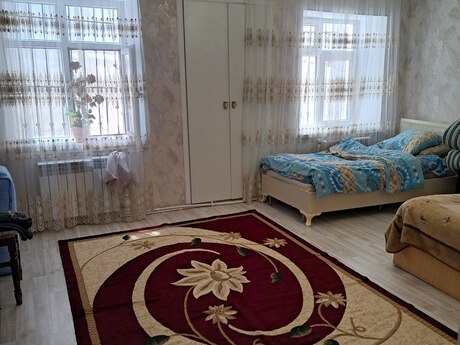 3 otaqlı həyət evi/bağ evi - Əmircan q. - 80 m²