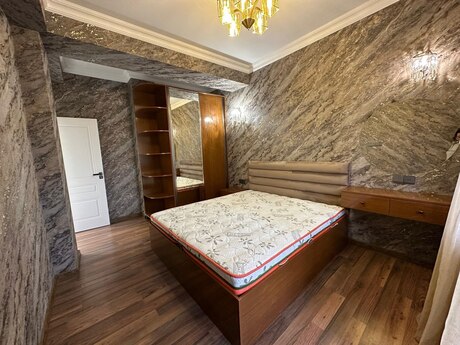 2 otaqlı yeni tikili - 28 May m. - 65 m²