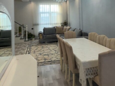 4 otaqlı həyət evi/bağ evi - Badamdar q. - 140 m²