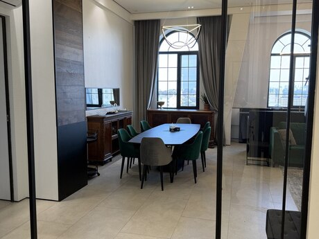 3 otaqlı yeni tikili - Elmlər Akademiyası m. - 150 m²
