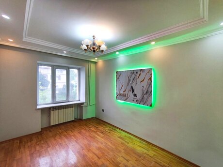 3 otaqlı köhnə tikili - Neftçilər m. - 80 m²