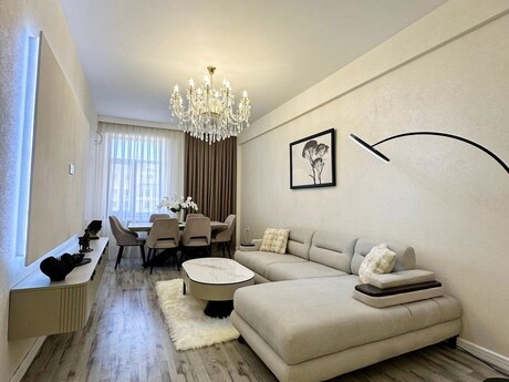 2 otaqlı yeni tikili - 8 Noyabr m. - 103 m²