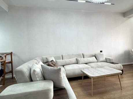 3 otaqlı yeni tikili - Nəsimi r. - 110 m²