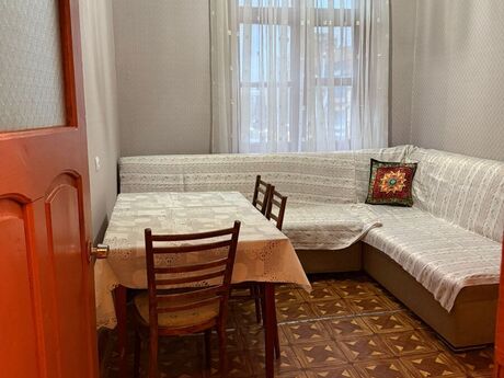 2 otaqlı köhnə tikili - Nəriman Nərimanov m. - 28 m²