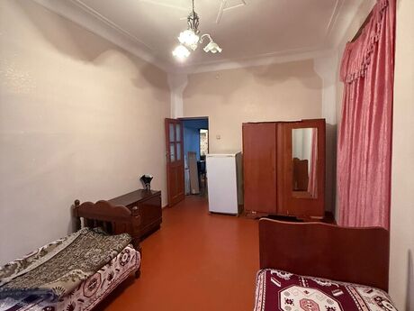 2 otaqlı köhnə tikili - Nəriman Nərimanov m. - 28 m²