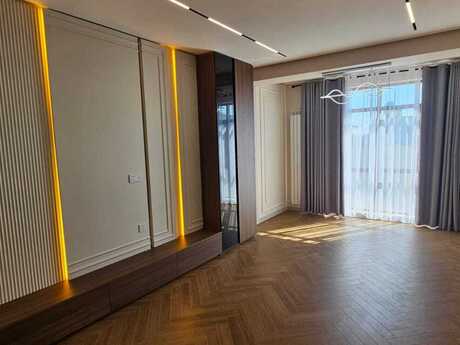 3 otaqlı yeni tikili - İnşaatçılar m. - 113 m²