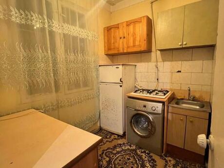 1 otaqlı köhnə tikili - Memar Əcəmi m. - 30 m²