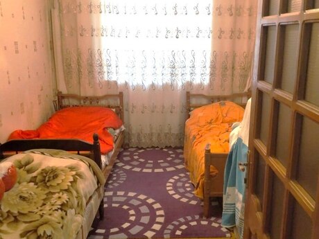 3 otaqlı köhnə tikili - Qaraçuxur q. - 75 m²