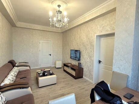 2 otaqlı yeni tikili - Azadlıq Prospekti m. - 60 m²