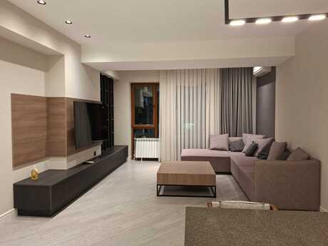 3 otaqlı yeni tikili - Şah İsmayıl Xətai m. - 131 m²