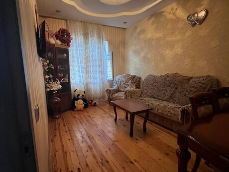 3 otaqlı həyət evi/bağ evi - Xırdalan - 85 m²