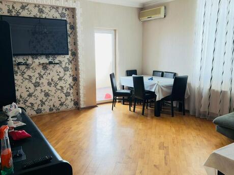 3 otaqlı yeni tikili - İnşaatçılar m. - 140 m²