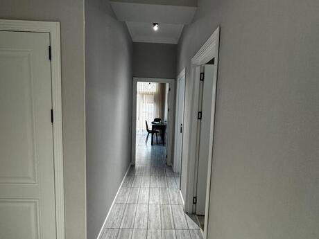 2 otaqlı yeni tikili - 8 Noyabr m. - 90 m²