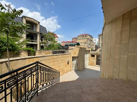 9 otaqlı həyət evi/bağ evi - Nərimanov r. - 600 m²