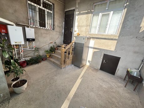 4-комн. дом/дача - пос. Сураханы - 130 м²