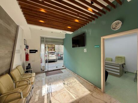Obyekt - Elmlər Akademiyası m. - 235 m²