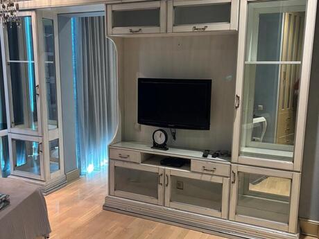 3 otaqlı yeni tikili - İçəri Şəhər m. - 170 m²