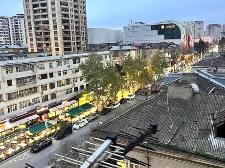 2 otaqlı köhnə tikili - Nəriman Nərimanov m. - 45 m²