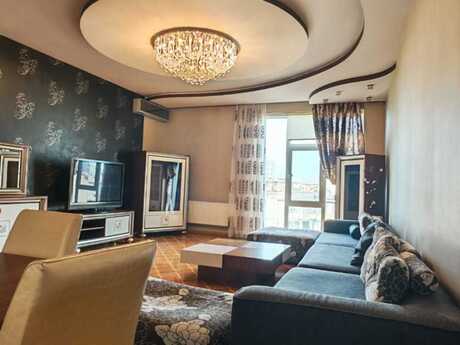 4 otaqlı yeni tikili - Gənclik m. - 188 m²