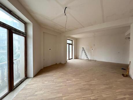 3-room apartment, 129 m², Şah İsmayıl Xətai: 555 000 ₼ 5