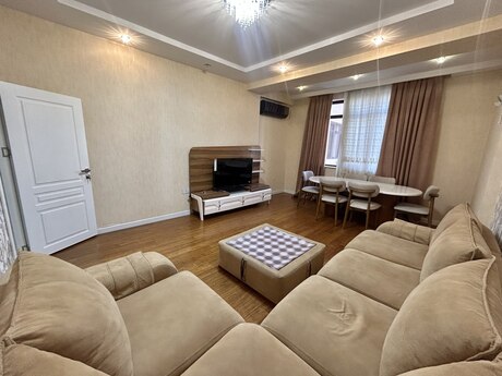 3 otaqlı yeni tikili - 28 May m. - 118 m²
