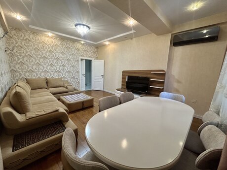 3 otaqlı yeni tikili - 28 May m. - 118 m²
