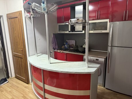 2 otaqlı yeni tikili - İnşaatçılar m. - 64 m²