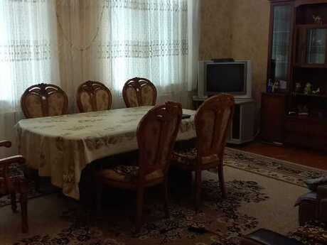 3 otaqlı yeni tikili - İnşaatçılar m. - 100 m²