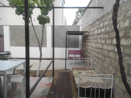 3 otaqlı həyət evi/bağ evi - Mərdəkan q. - 100 m²
