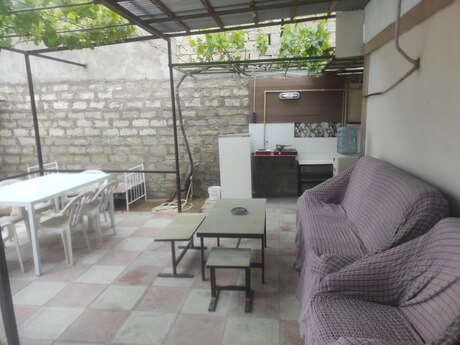 3 otaqlı həyət evi/bağ evi - Mərdəkan q. - 100 m²