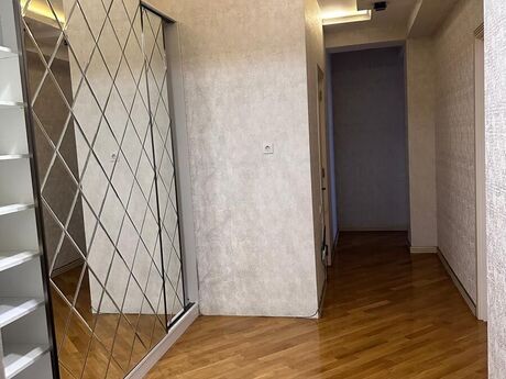 3-комн. новостройка - м. Гянджлик - 100 м²