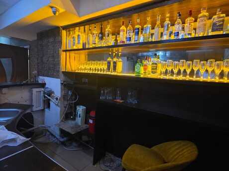 Obyekt - İnşaatçılar m. - 185 m²