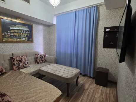 Obyekt - İnşaatçılar m. - 185 m²