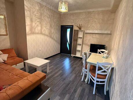Elan №6144003 - Bakı, Gənclik m., 2 otaqlı, 44 m², 12/18 mərtəbə