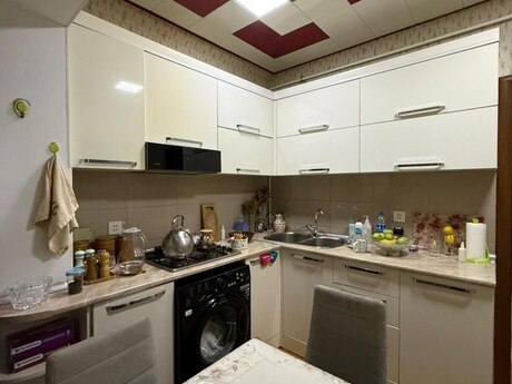 2 otaqlı köhnə tikili - Həzi Aslanov m. - 60 m²