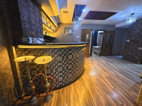 Elan №6144126 - Bakı, İnşaatçılar m., 190 m²