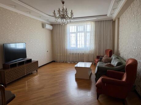 Объявление №6144174 - Баку, Ясамальский р., 3-комн., 110 м², 15/17 этаж